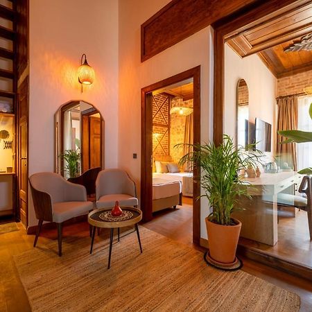 Route Hotel Kaleici - Adult Only Antalya Exteriör bild