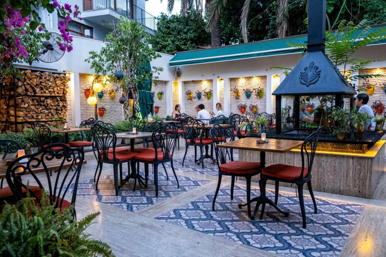 Route Hotel Kaleici - Adult Only Antalya Exteriör bild