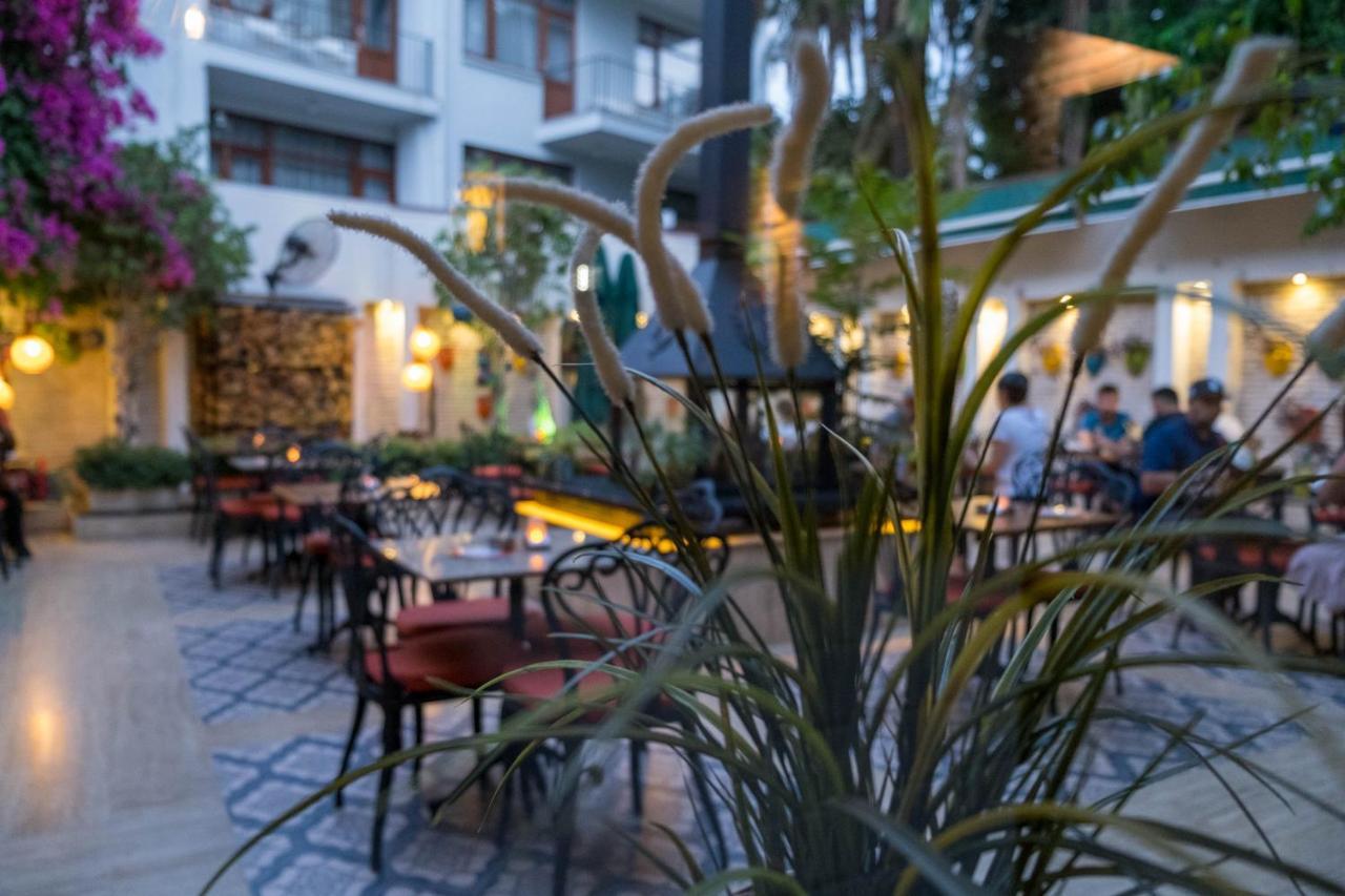 Route Hotel Kaleici - Adult Only Antalya Exteriör bild
