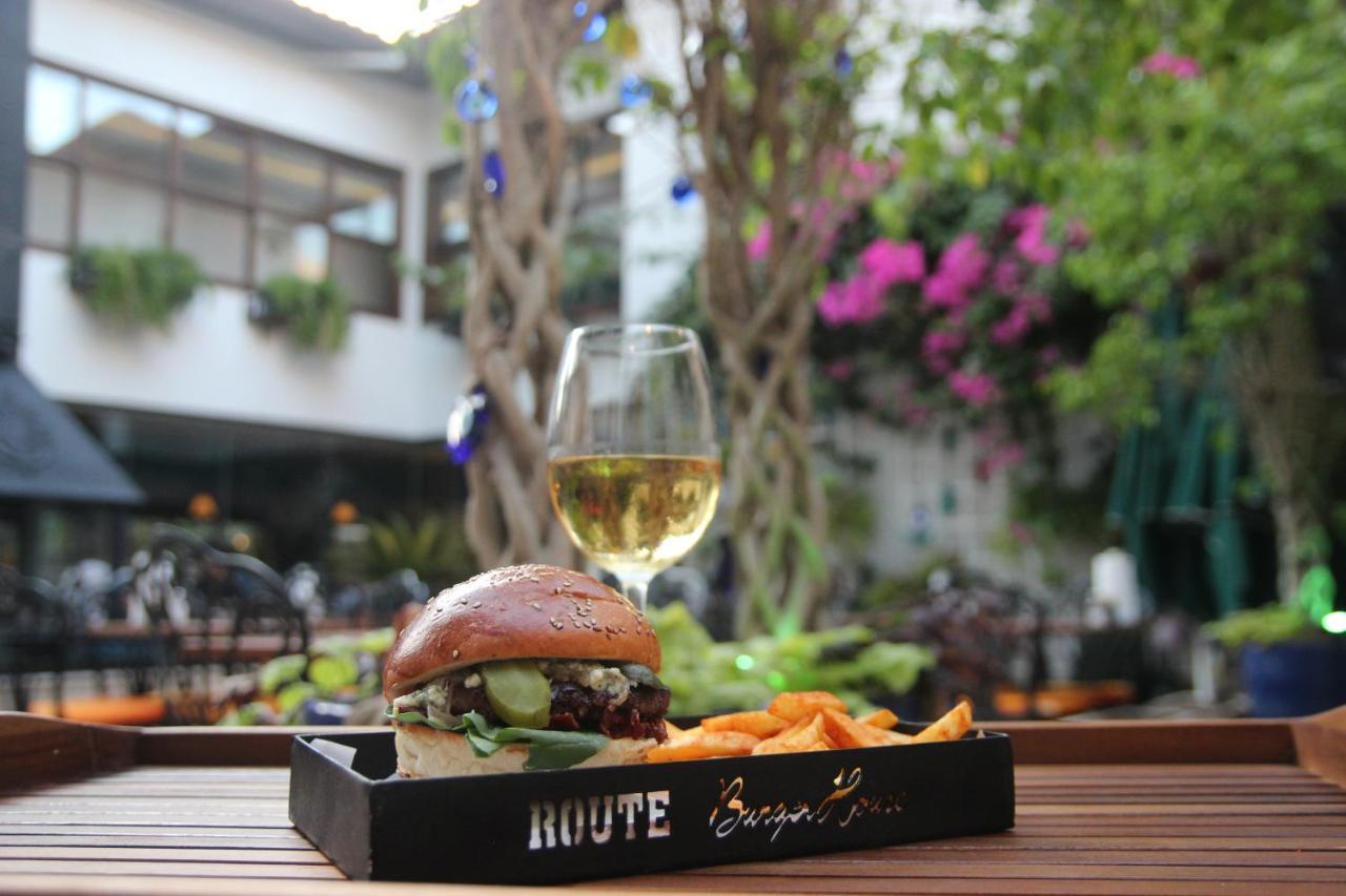 Route Hotel Kaleici - Adult Only Antalya Exteriör bild