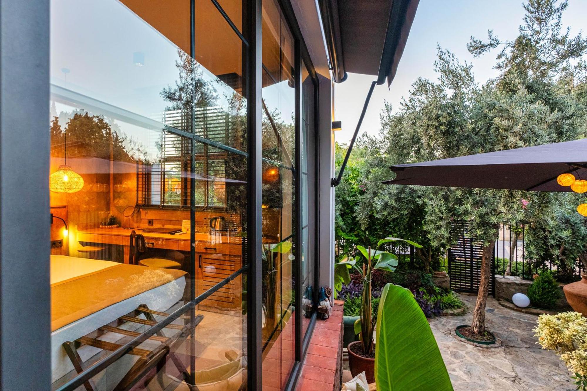 Route Hotel Kaleici - Adult Only Antalya Exteriör bild