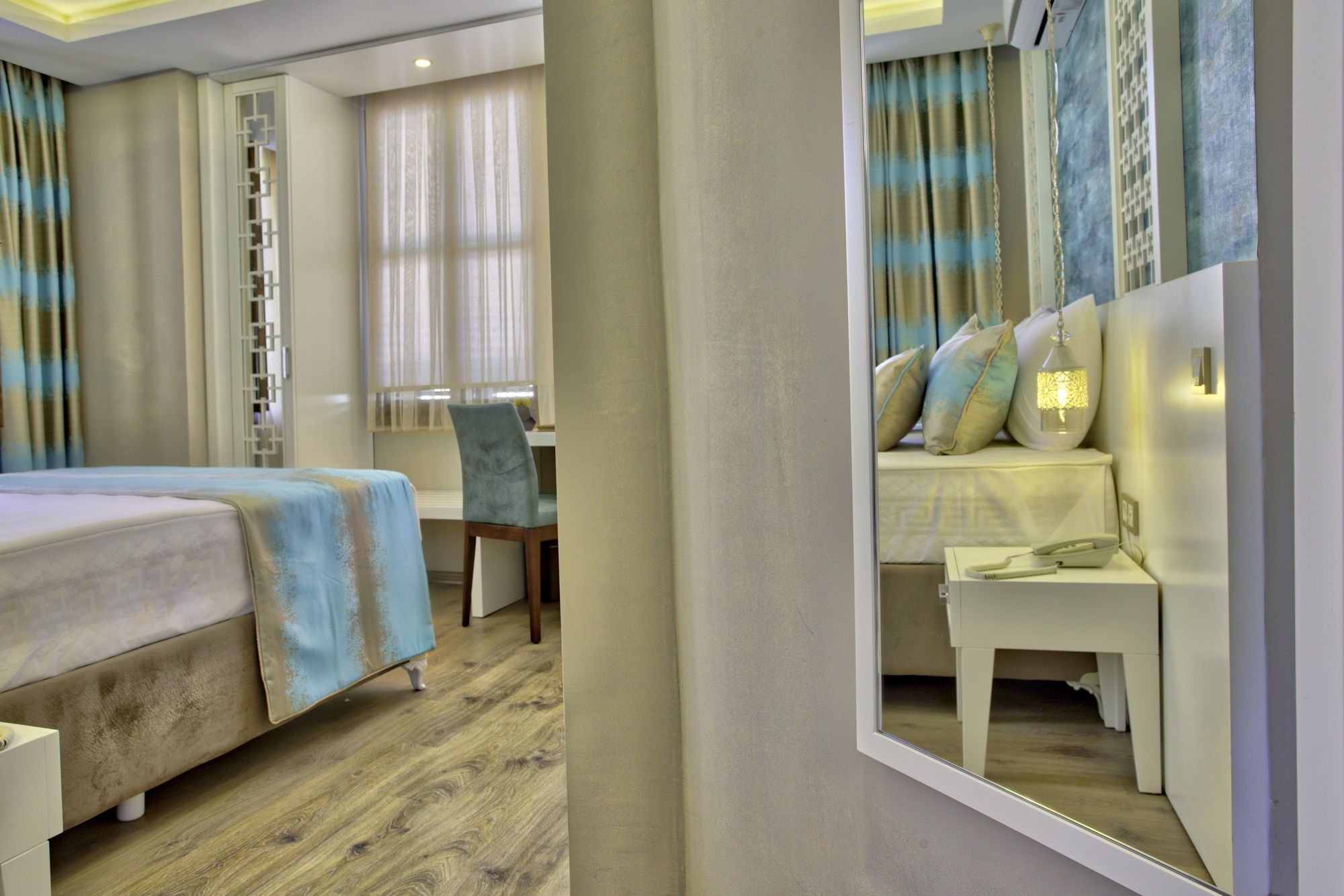 Route Hotel Kaleici - Adult Only Antalya Exteriör bild