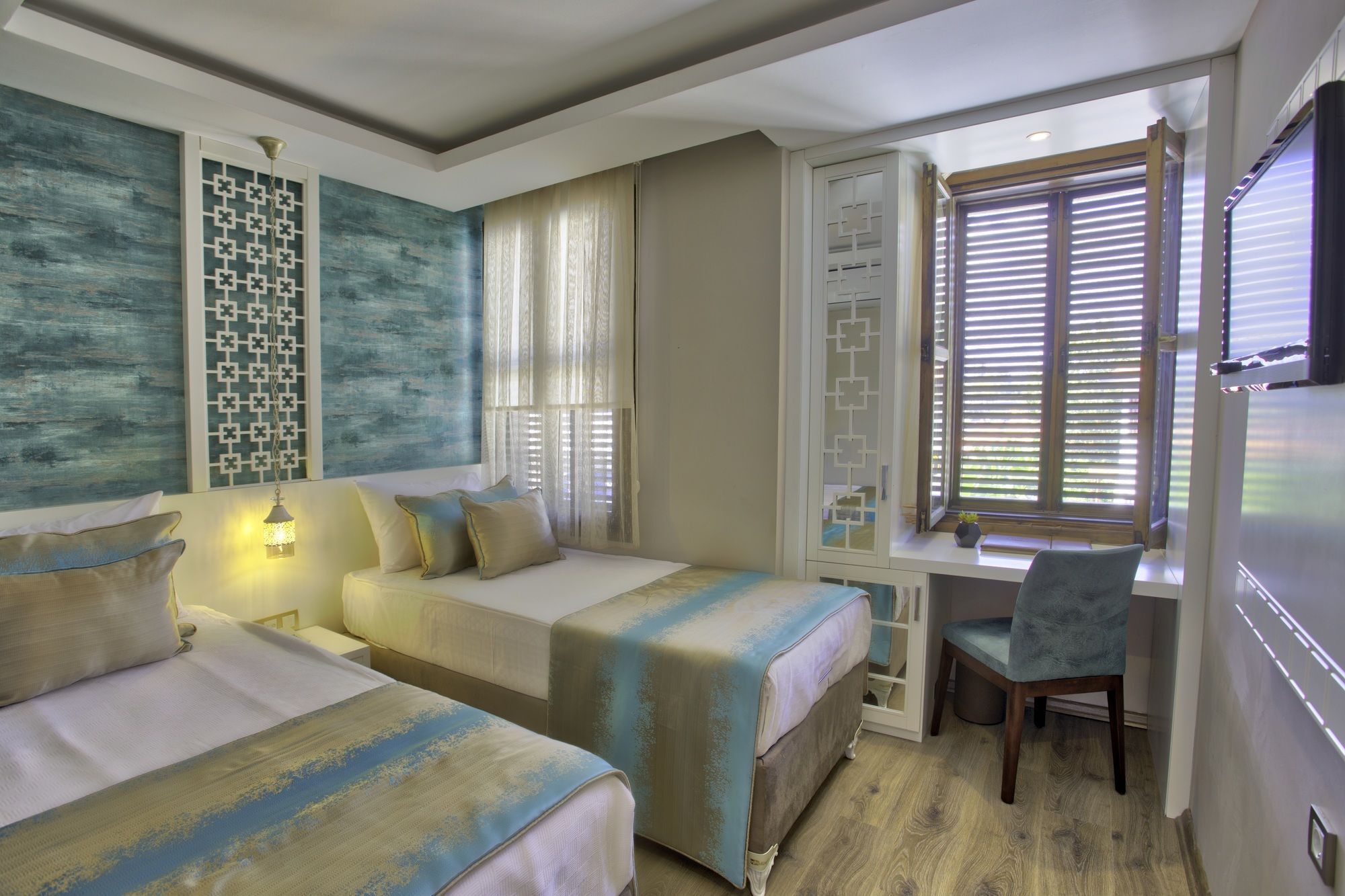 Route Hotel Kaleici - Adult Only Antalya Exteriör bild